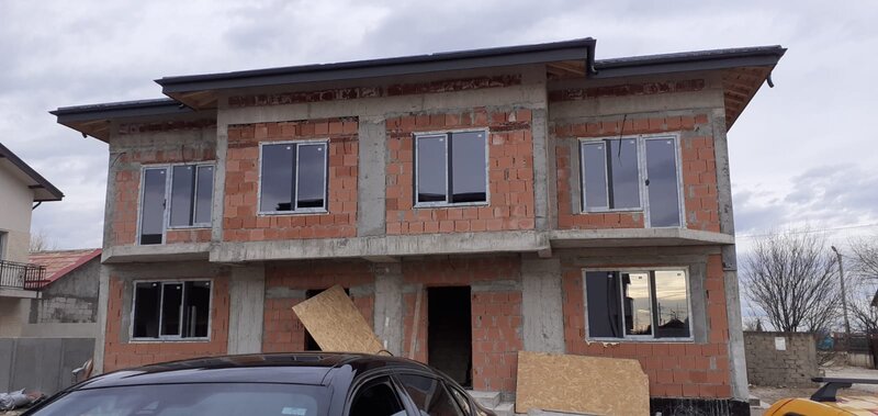 Fabrica de tamplarie PVC Salamander si Ramplast